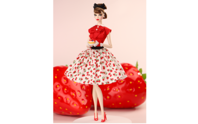 Valley of the Dolls: Strawberry Pie