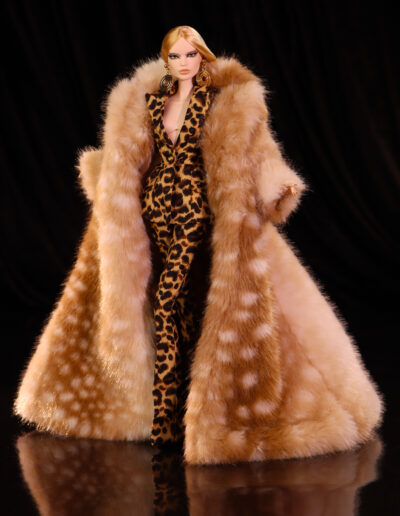 Camorra Leopard with fur coat